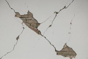 housing disrepair claims for cracks, damp, mould or leaks