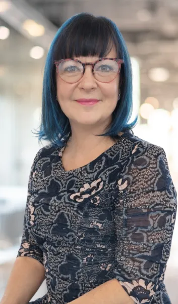 profile picture of karen powell